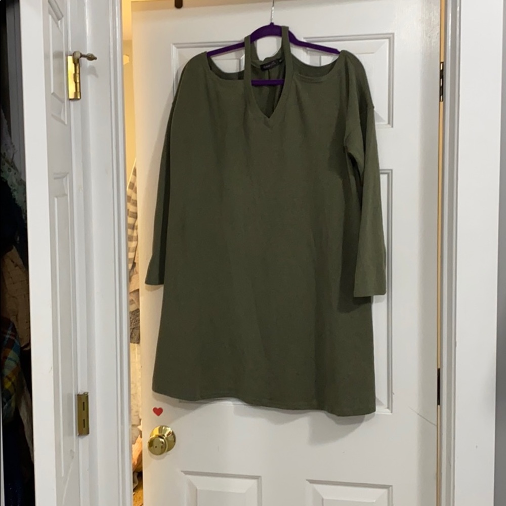 Long sleeved, cold shoulder, vneck sweater dress